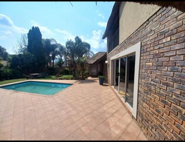 6 BEDROOM HOUSE FOR SALE IN THABAZIMBI